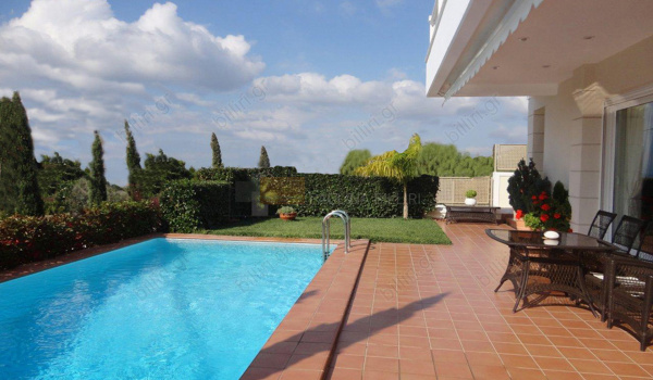Εξωτερική όψη - Outdoor view